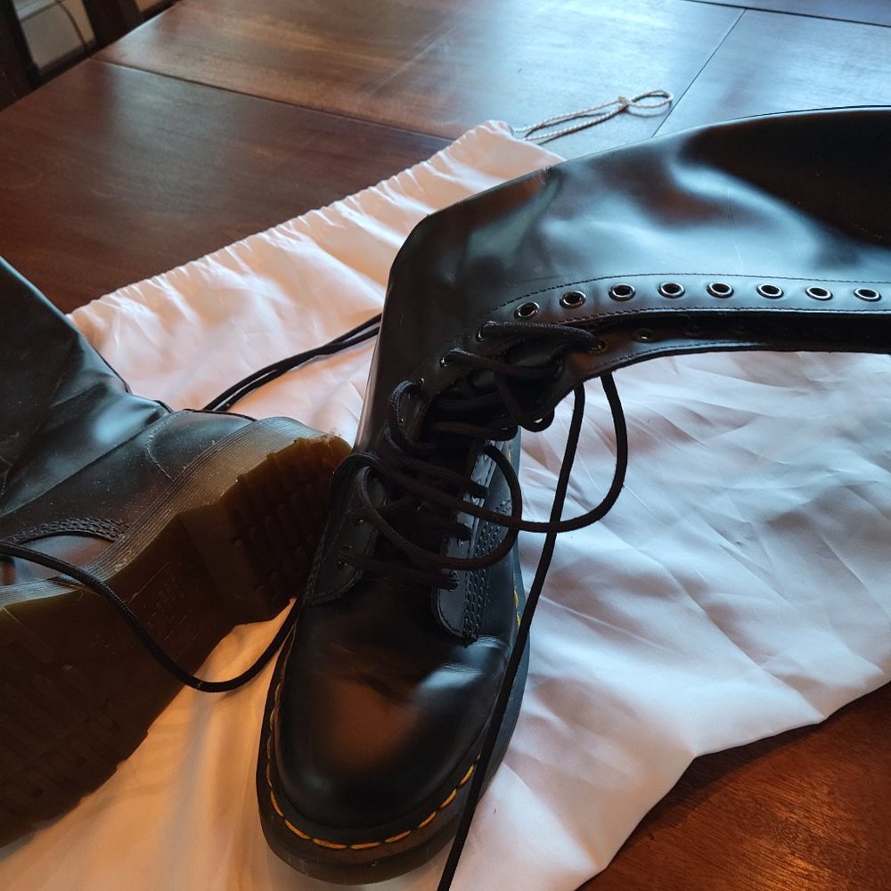 Dr Martens knee high boot